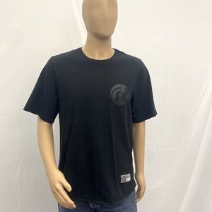 Size Large Nike Air Tee